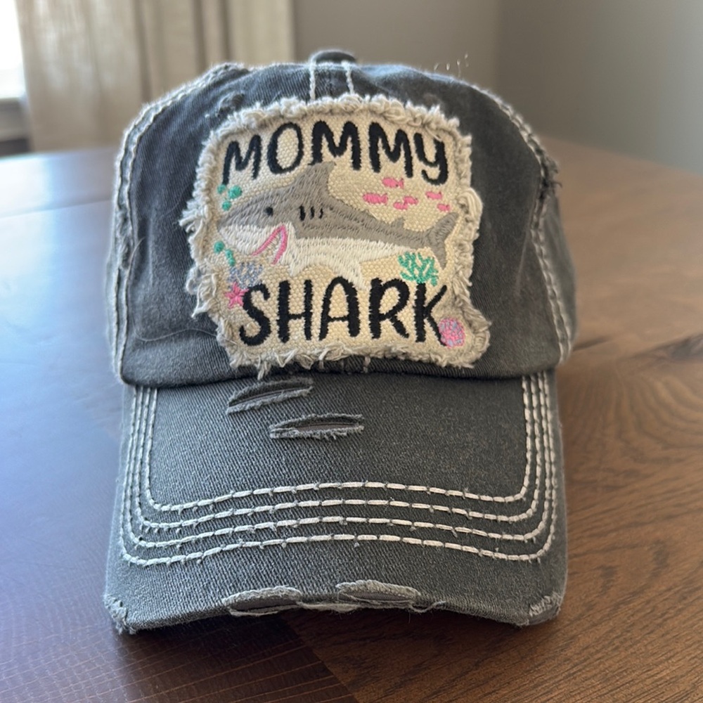 KBETHOS Gray Mommy Shark Hat